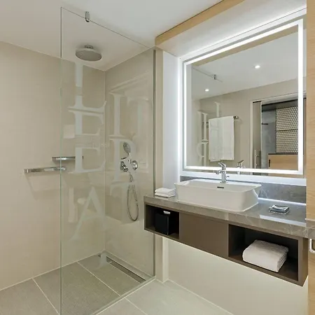 Frankfurt Airport Marriott 5*