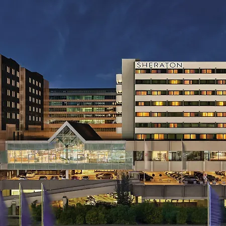 ホテル Frankfurt Airport Marriott 5*