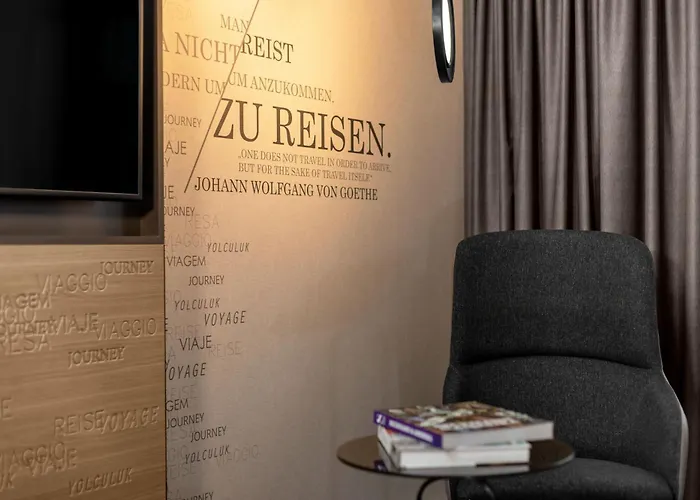 호텔 Frankfurt Airport Marriott 5*