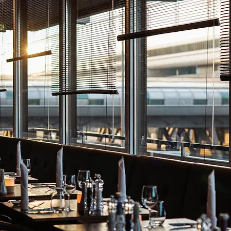 Frankfurt Airport Marriott Hotel 5*