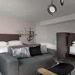 מלון Frankfurt Airport Marriott 5*