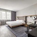 מלון Frankfurt Airport Marriott