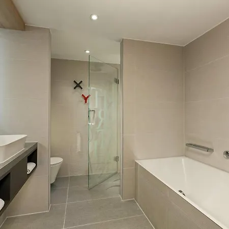 Frankfurt Airport Marriott فندق 5*